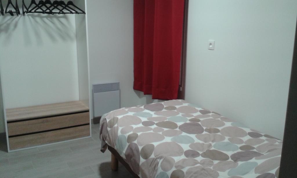 Fasthotel Angers Beaucouze Room photo